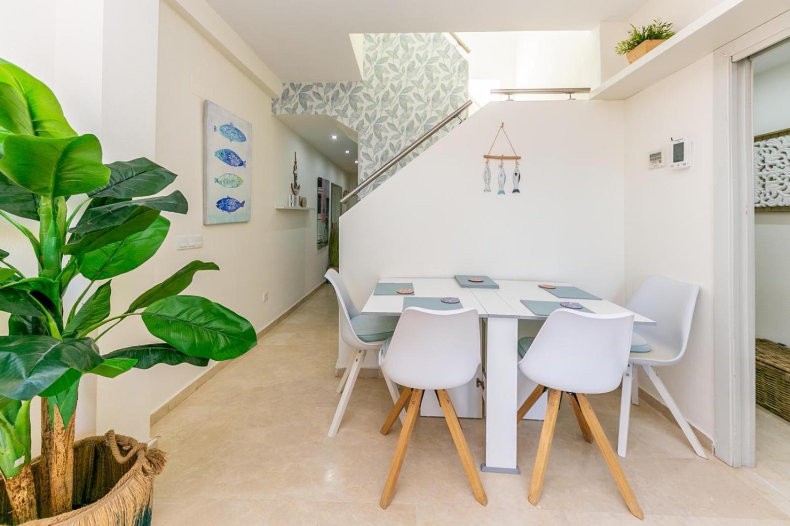 Penthouse Beach Apartment Фуэнхирола Экстерьер фото